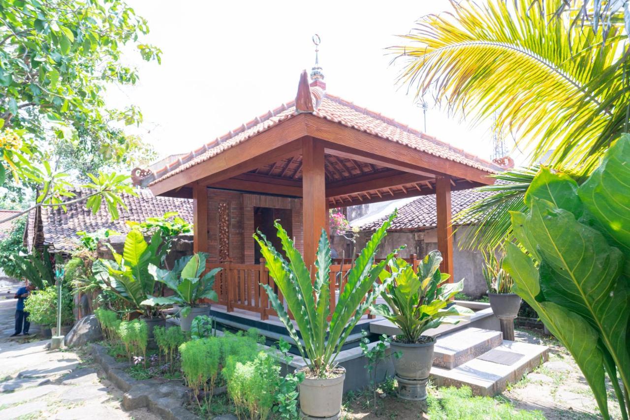 Reddoorz @ Panglima Sudirman Madiun Hotel Buitenkant foto